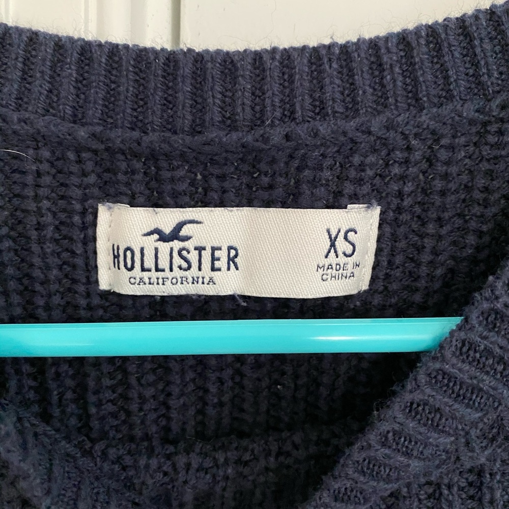 Sweater - Picture 2 of 5